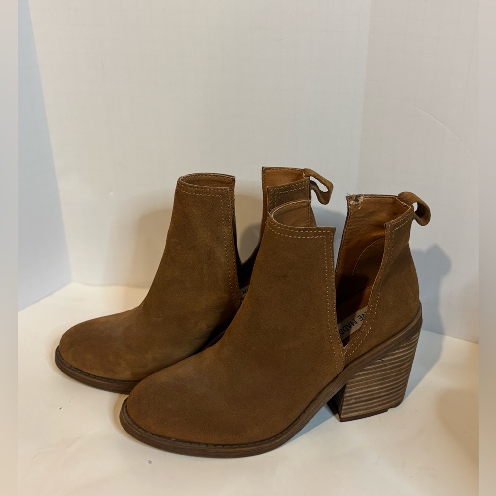Steve Madden Brown Block Heel Boots